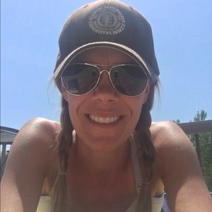 Meet your Posher, Kari